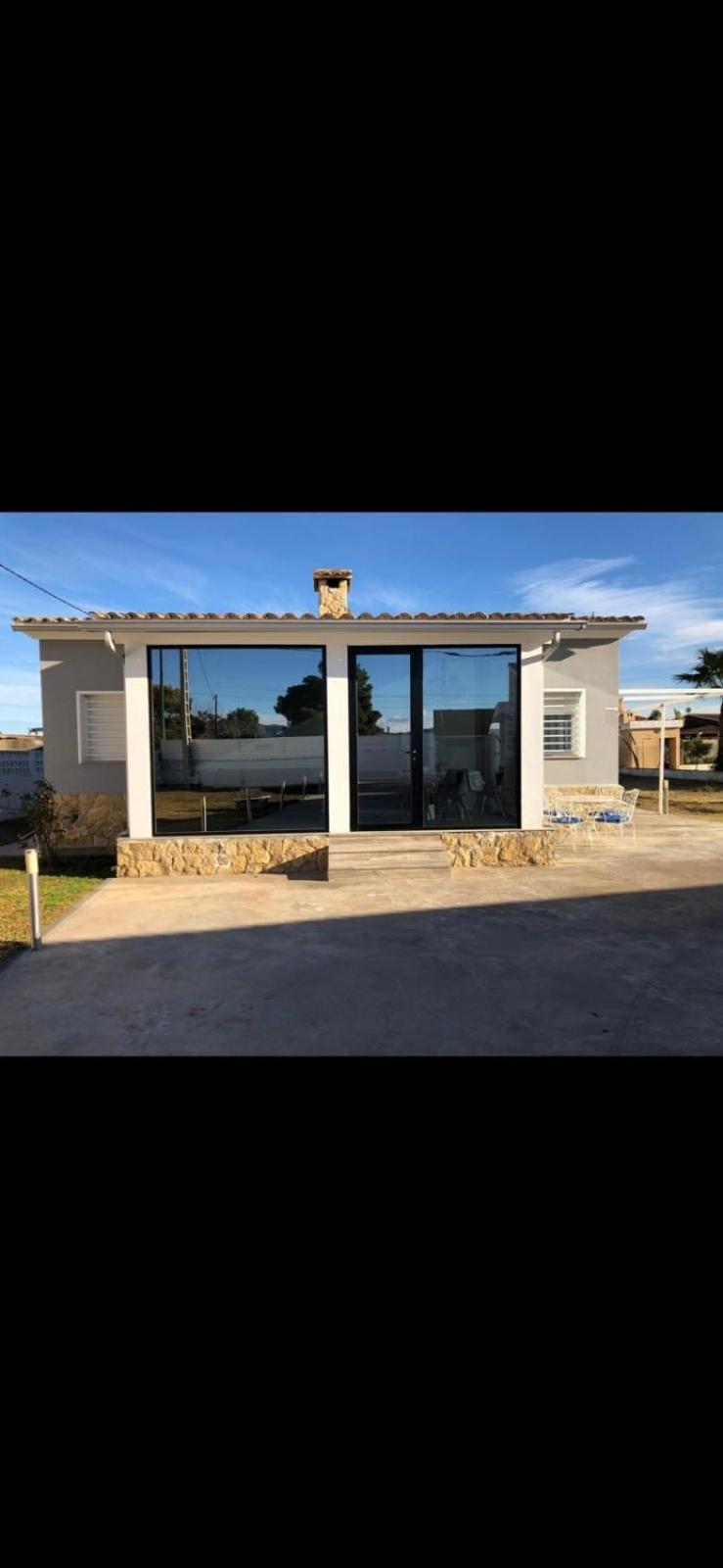 גראו דה קסטיון Bonita Villa Cerca Del Mar מראה חיצוני תמונה